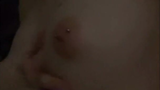 Хочешь потрогать мою киску